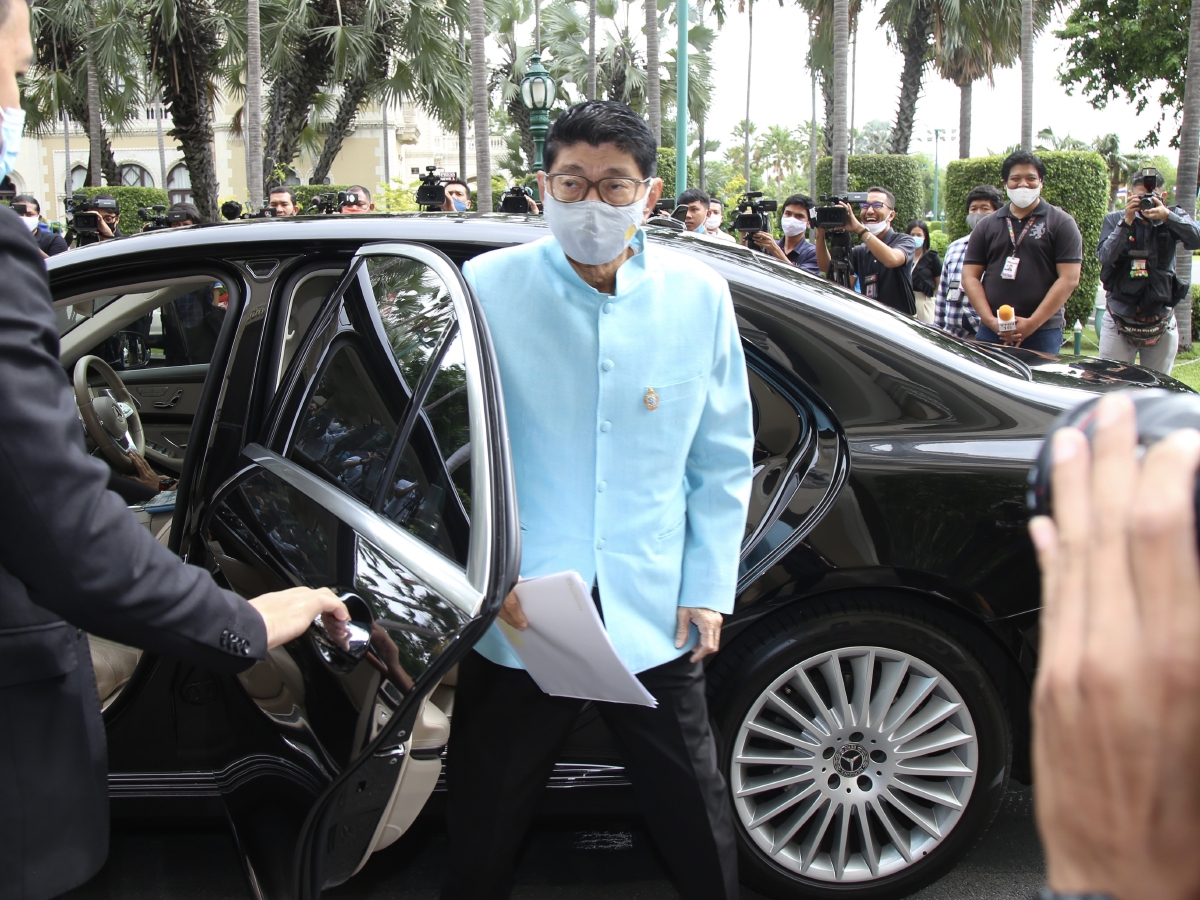 ควบรวมพรรคการเมืองทำได้ ถ้าทำให้เหมือน "ไพบูลย์เลิกพรรค"