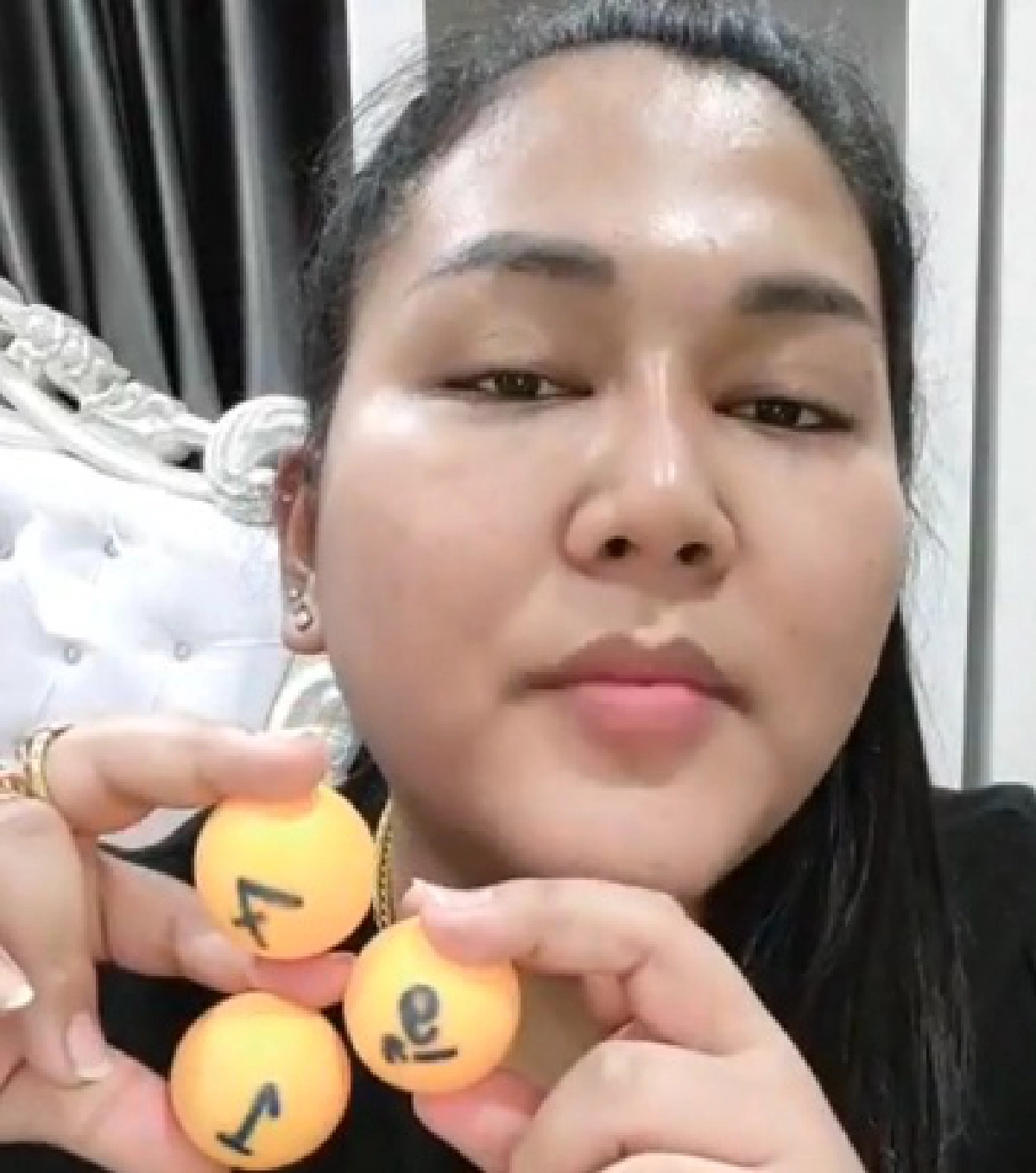 เจ๊นุ๊ก บารมีมหาเฮง