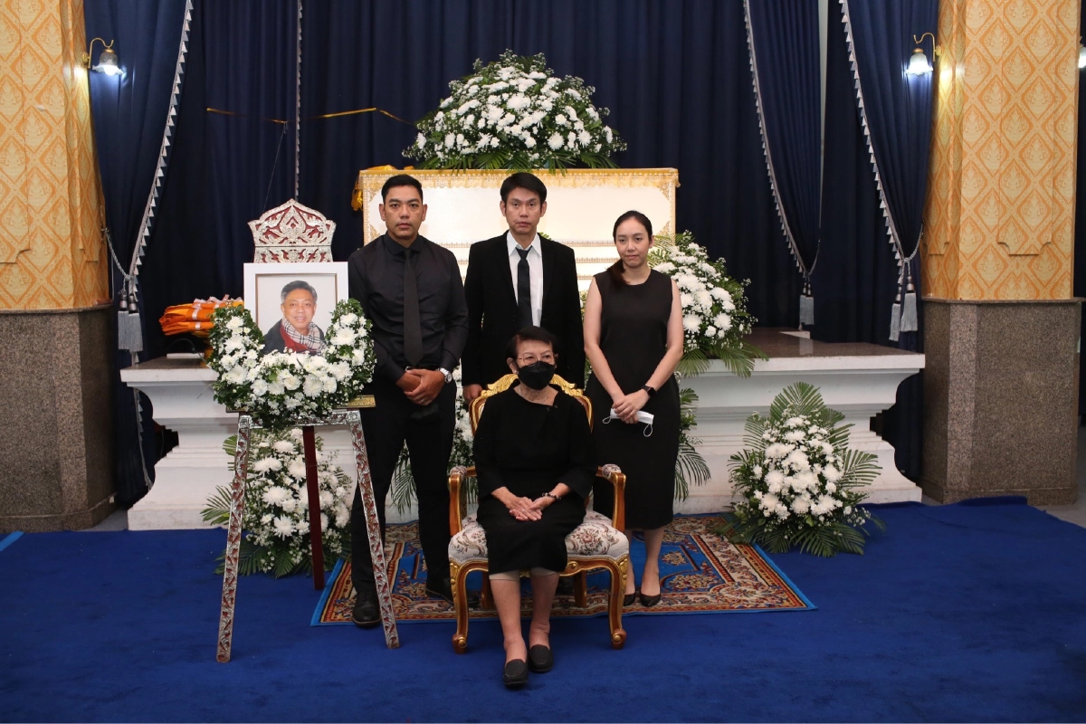 สุดเศร้า "ทัช ณ ตะกั่วทุ่ง" อาลัยคุณพ่อที่จากไปเป็นครั้งสุดท้าย