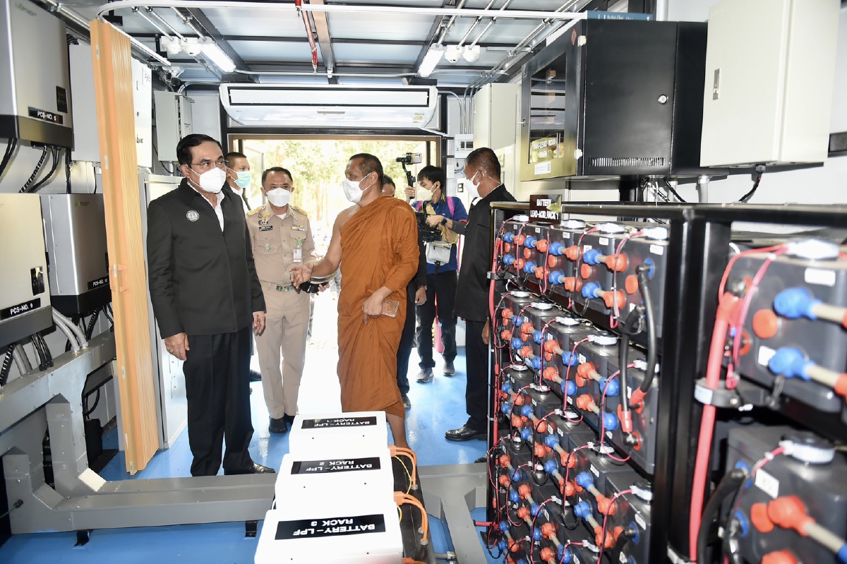 "นายกฯ" ยกคณะลงอุบลฯ เยี่ยมบริหารจัดการน้ำ รมต.-ส.ส. พรึ่บ