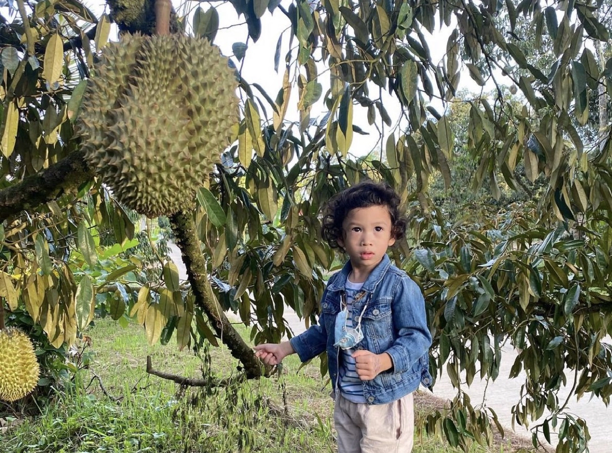 "ชาคริต" บอกอายุ 60 อยากใช้ชีวิตเป็นชาวสวน รับอยากได้ลูกสาวเพิ่มอีกคน