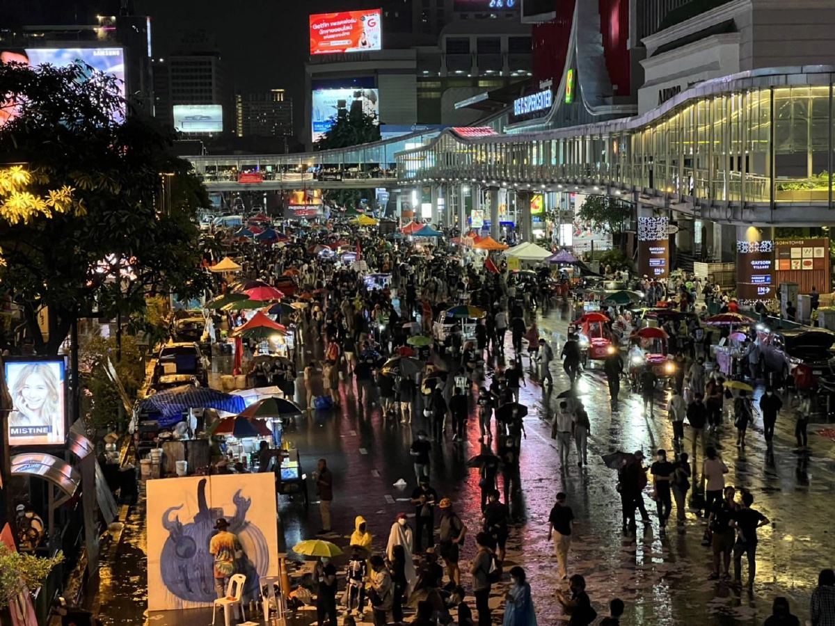 "ทักษิณ"แนะแก้กฎหมายให้เกิดความเป็นธรรมแก่เยาวชนให้สิทธิประกันตัวได้