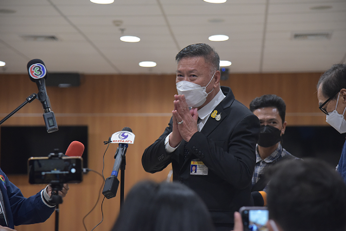 "ประธานวิปรัฐบาล" คนใหม่ รอดได้อาจต้องใช้กล้วย