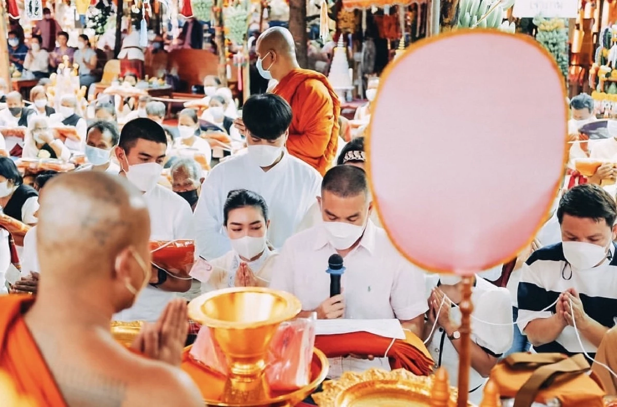 หวานมาก "สารวัตรหมี" โพสต์บอกรัก "แพนเค้ก" ครบรอบ 10 ปี ขอโทษที่ไม่มีเวลาให้