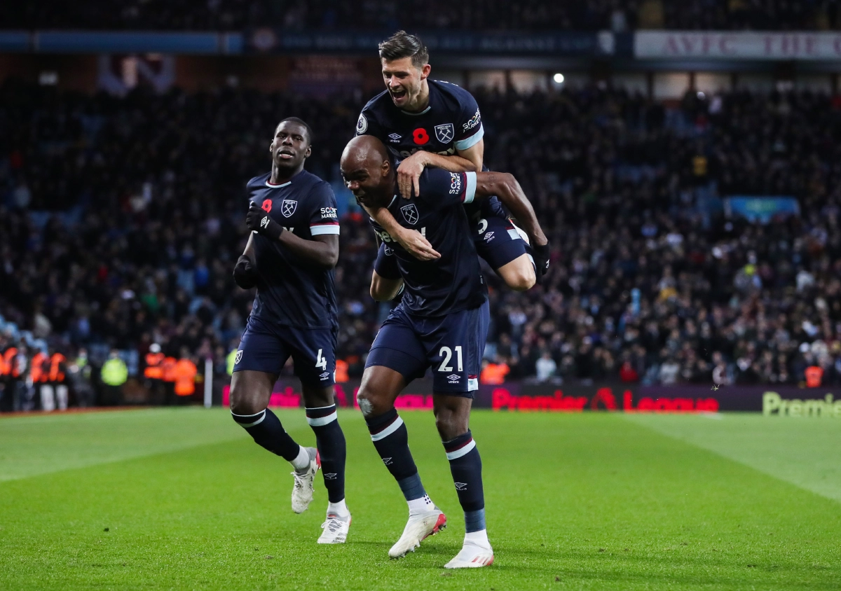 มอยส์ปลื้ม "เวสต์แฮม" บุกถล่ม วิลลา พร้อมขึ้นท็อปโฟร์ "พรีเมียร์ลีก อังกฤษ"