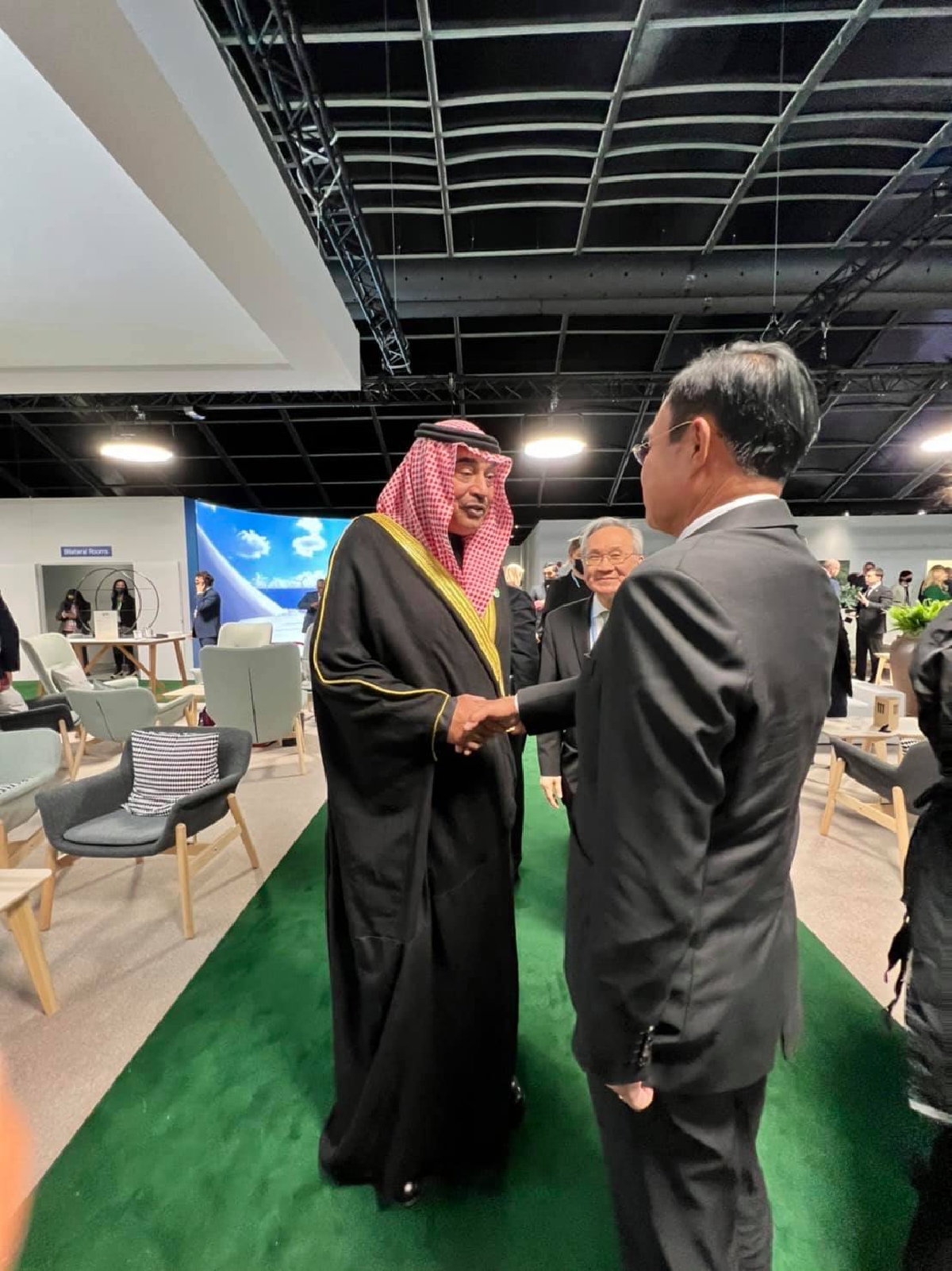 "นายกฯ" พบผู้นำประเทศ ระหว่างรอพิธีเปิดการประชุม COP 26