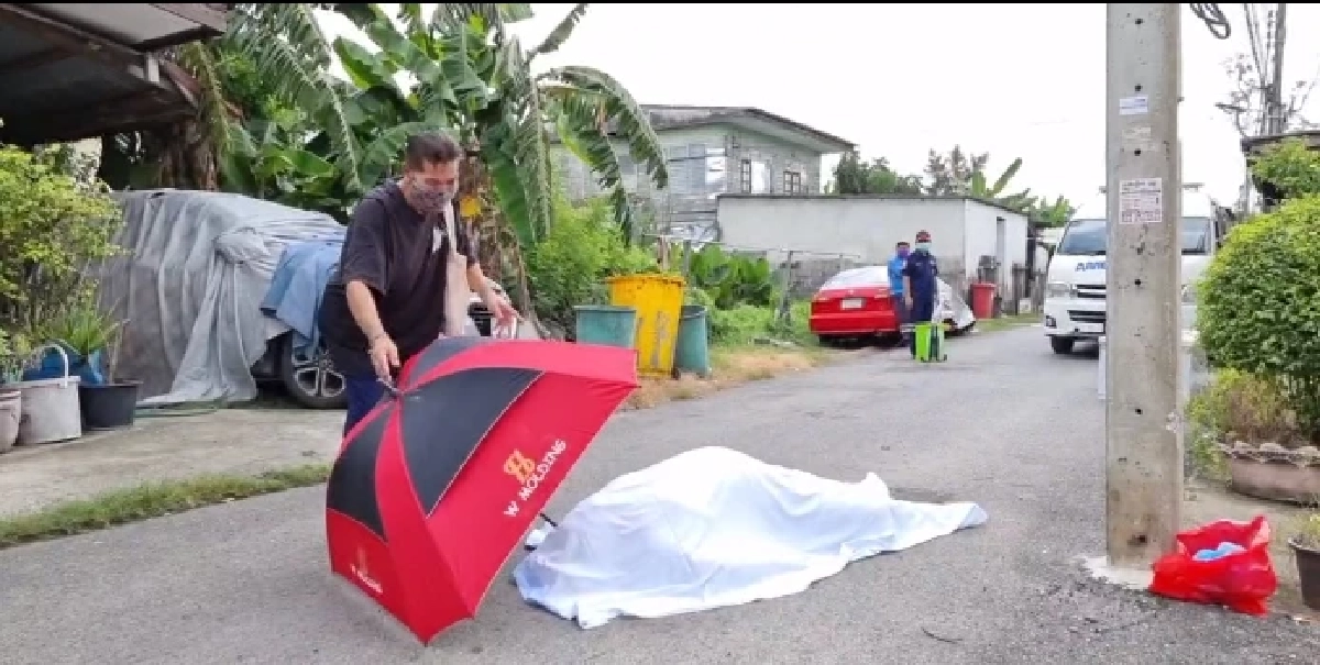 น่าเศร้า "โควิด" คร่าชีวิตลูกสาว พ่อหวั่นลูกร้อน หาร่มบังแดด