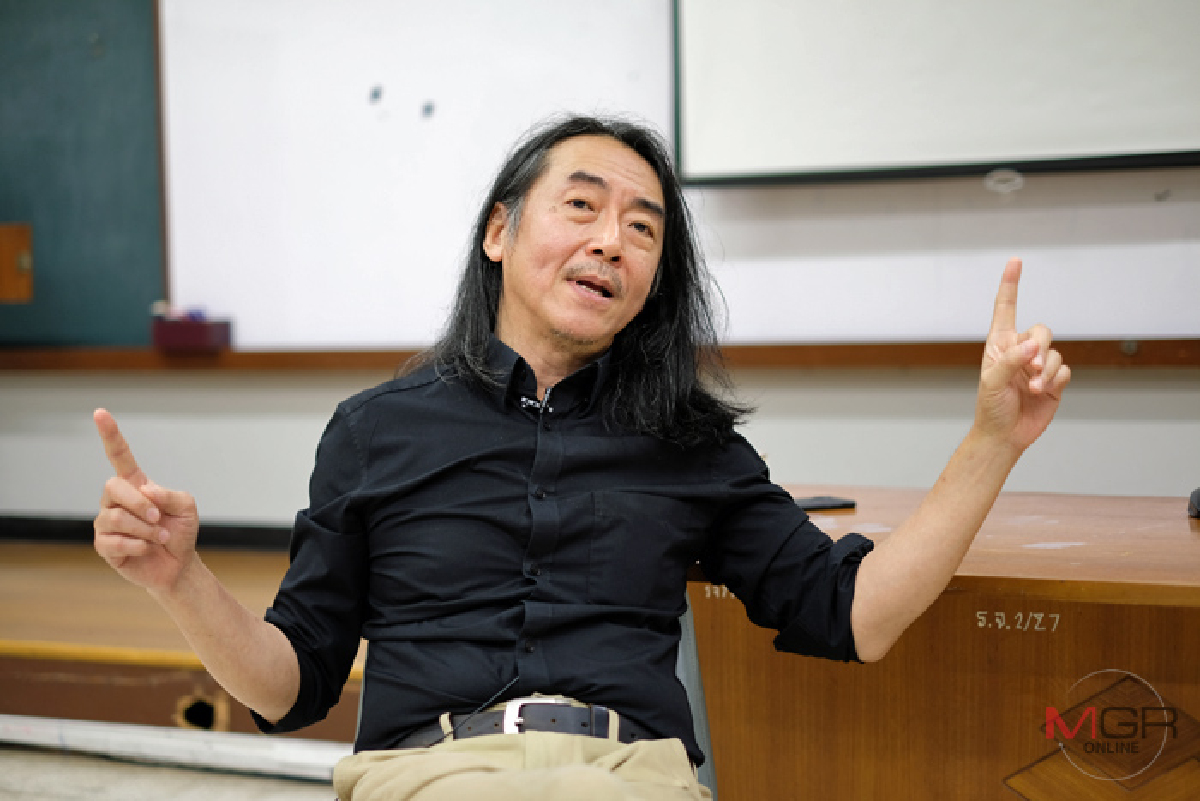 เกาะติด"ม็อบ14พ.ย."กลุ่มไม่เอาสมบูรณาญาสิทธิราชย์” จุดพลุต้านศาลรธน.