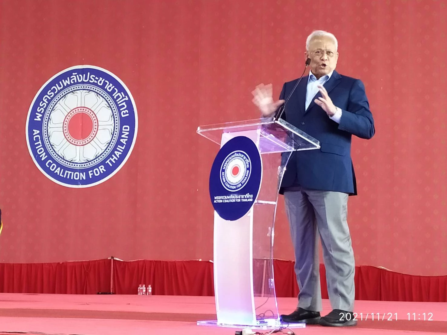 "สุเทพ"ยินดี เอนก นั่งหน.พรรครวมพลังประชาชาติไทยมุ่งเป็นพรรคของประชาชน