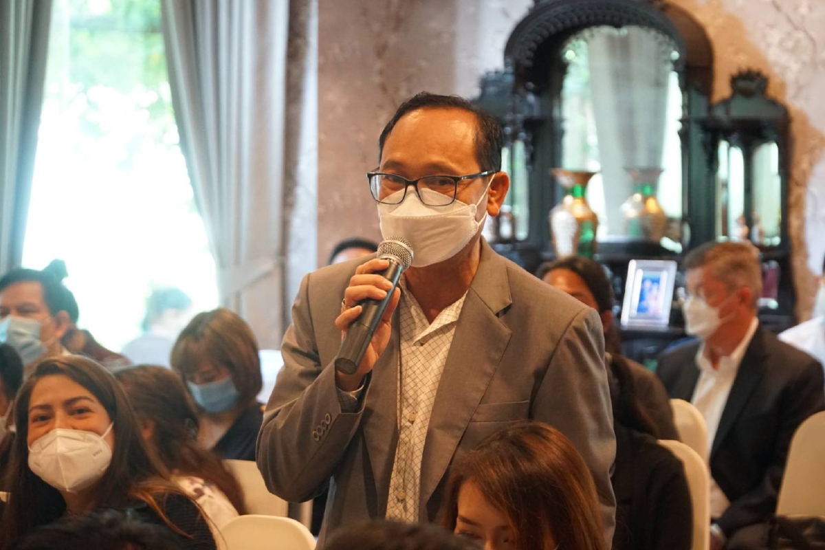 "คุณหญิงสุดารัตน์" ลุยช่วยชาวสวนยาง พร้อมผลักดันให้ไทยเป็น ฮับแปรรูปยาง