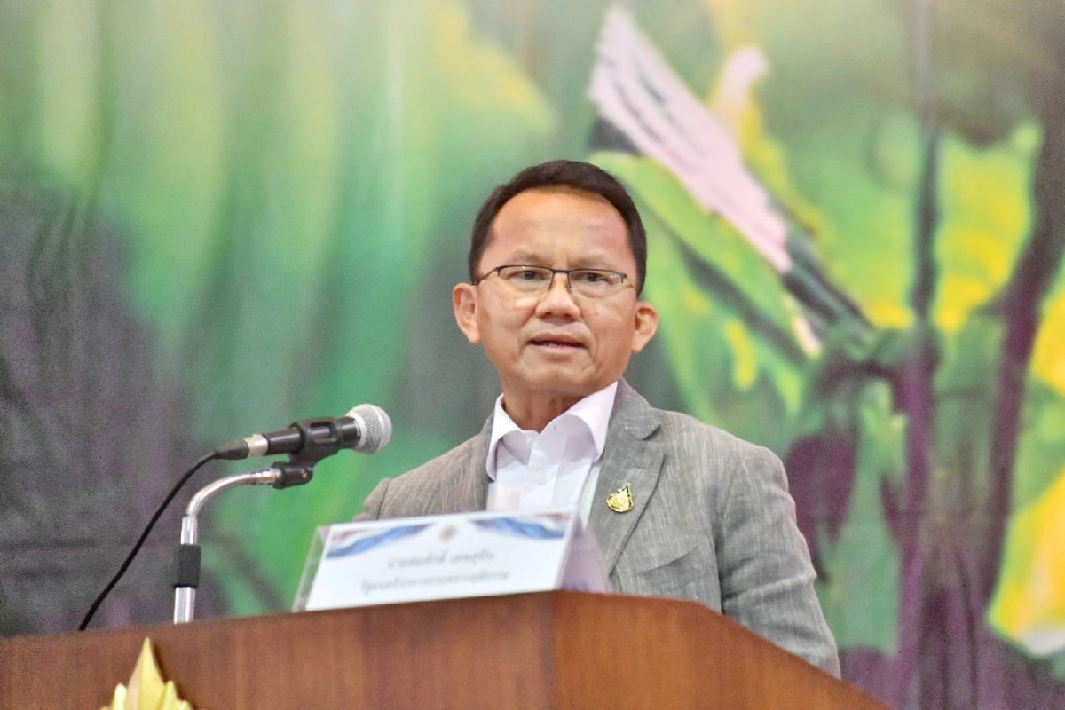 \"รมว.ยุติธรรม\" เดินสาย จ.น่าน ชวนชาวบ้านเป็นแนวร่วมแจ้งเบาะแสคนค้ายา