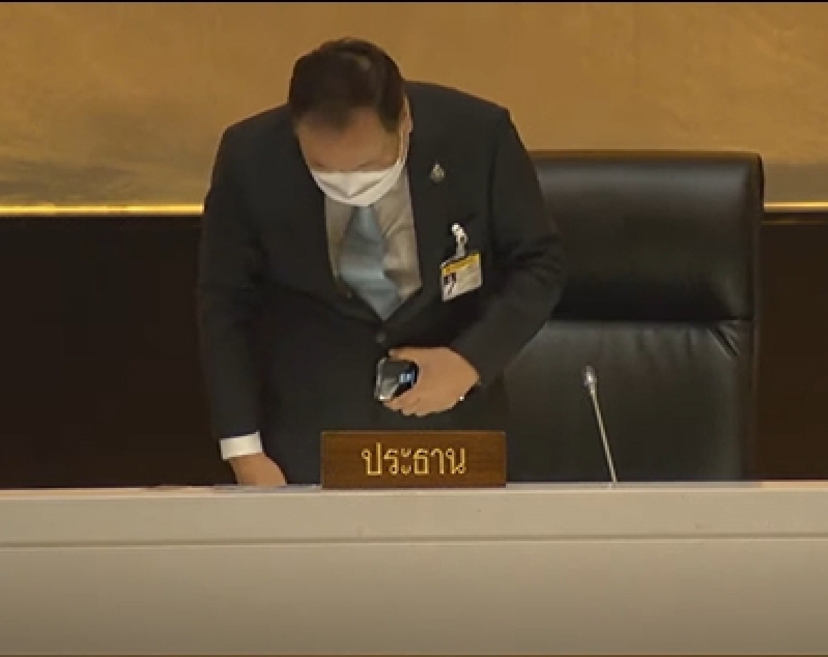 "ผลประโยชน์ไม่ลงตัว" อยากอยู่ยาวต้องจัดสรรเก้าอี้ใหม่