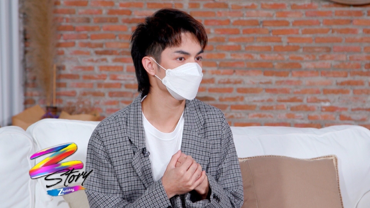 “แบงค์ ศรราม” ปรับตัวเล่นลิเกออนไลน์  ขายฟรุ๊ตเค้กบราวนี่ หลังโดนพิษโควิด