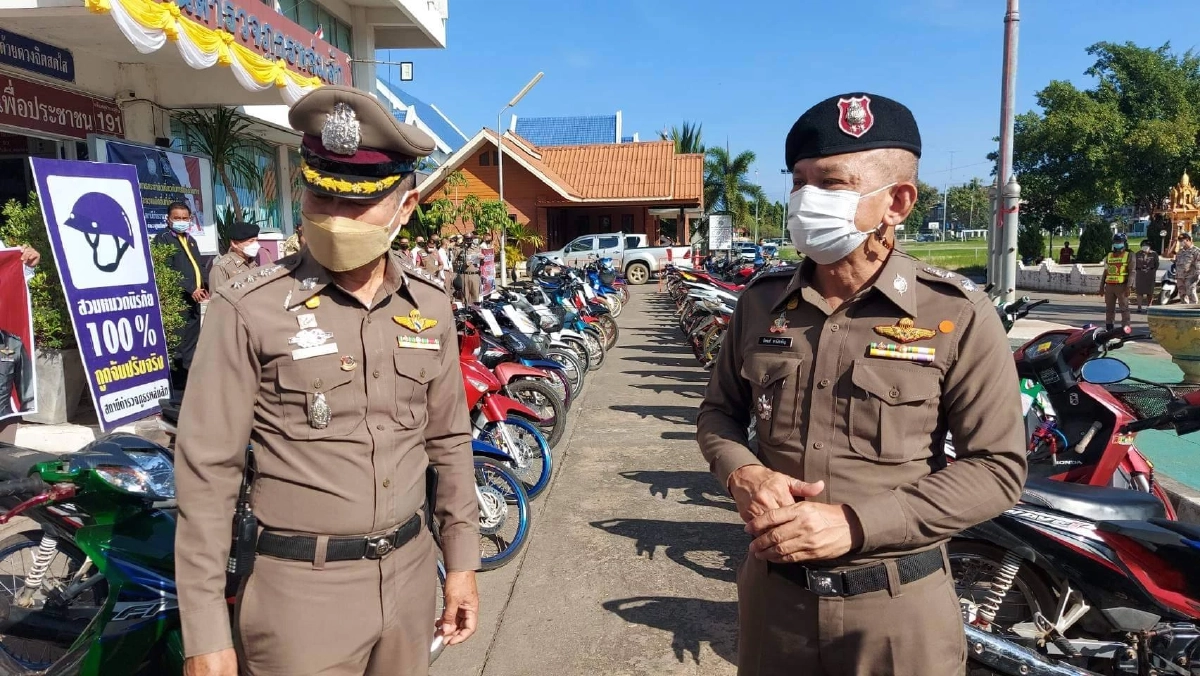 ตร. หล่มสัก "กวาดล้าง" จยย. ดัดแปลงสภาพ พร้อมเชิญตัวผู้ปกครองมารับรู้ด้วย