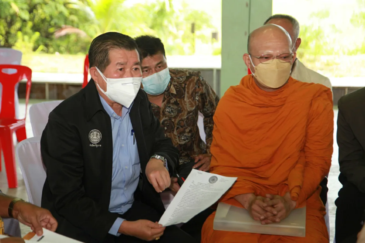 ที่ดินคือชีวิต "นิพนธ์" มอบโฉนดที่ดินแก่ชาวจังหวัดพังงา