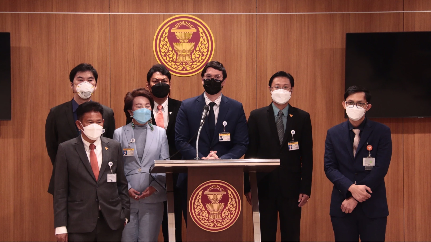 "ก้าวไกล" ผิดหวังสภาคว่ำร่าง พ.ร.บ.ยกเลิกคำสั่ง คสช.