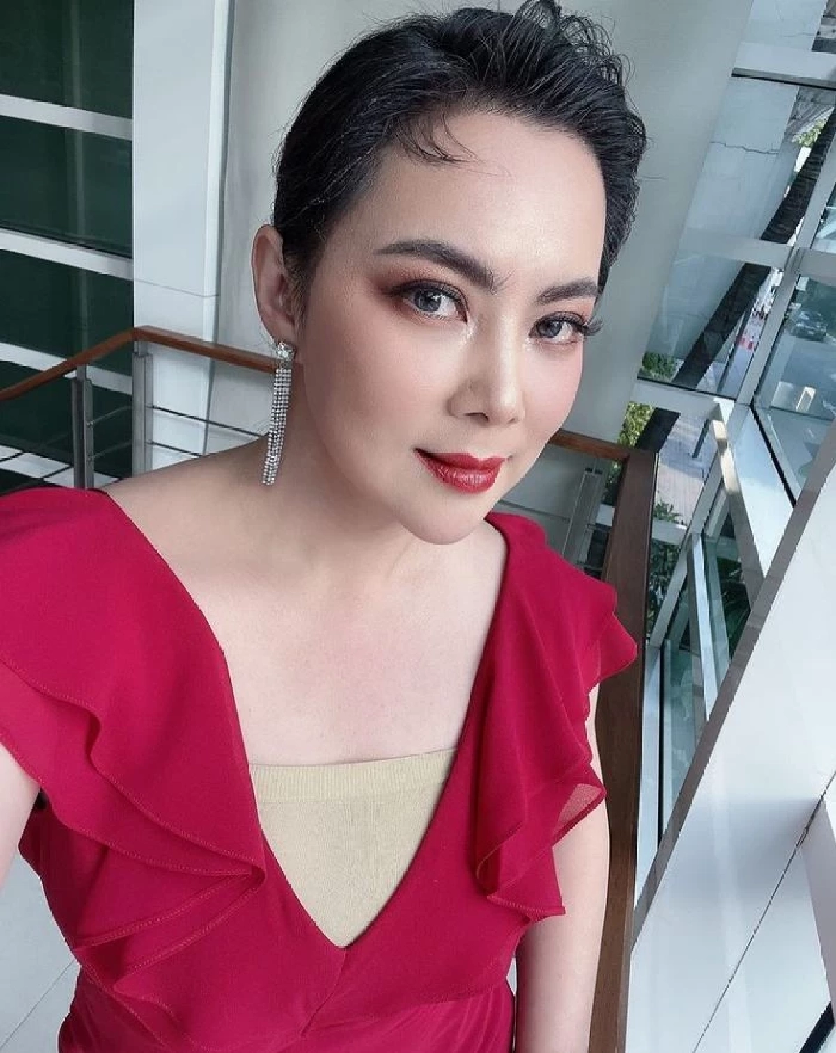 ต้องไหว "บุ๋ม ปนัดดา" โพสต์บอกหลังเข้า ICU ชี้ยังต้องวัด "คลื่นหัวใจ"