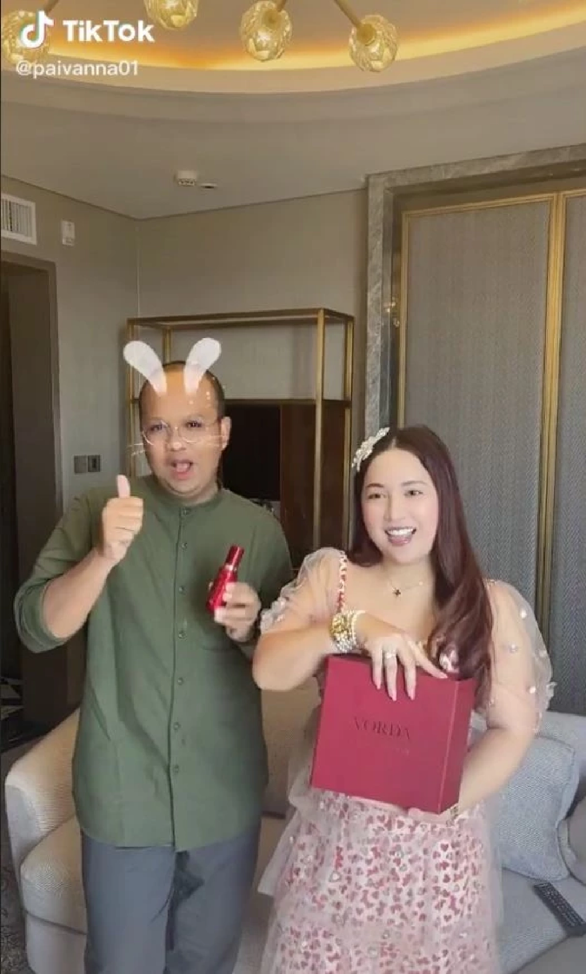 (คลิป) "ทิดไพรวัลย์" เดบิวต์ เป็นดาว Tiktok โพสต์เดียวทะลุ 1 ล้านผู้ชม จึ้งมาก