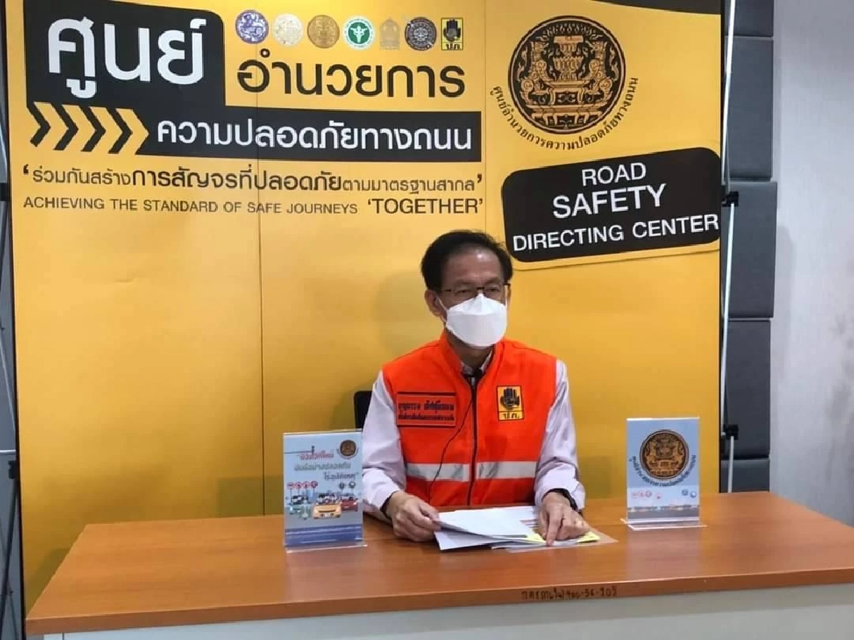 ถนนพระราม 2 ช่วง จ. สมุทรสาคร "จราจร" เคลื่อนตัวได้ คาดบางส่วนเดินทางล่วงหน้า