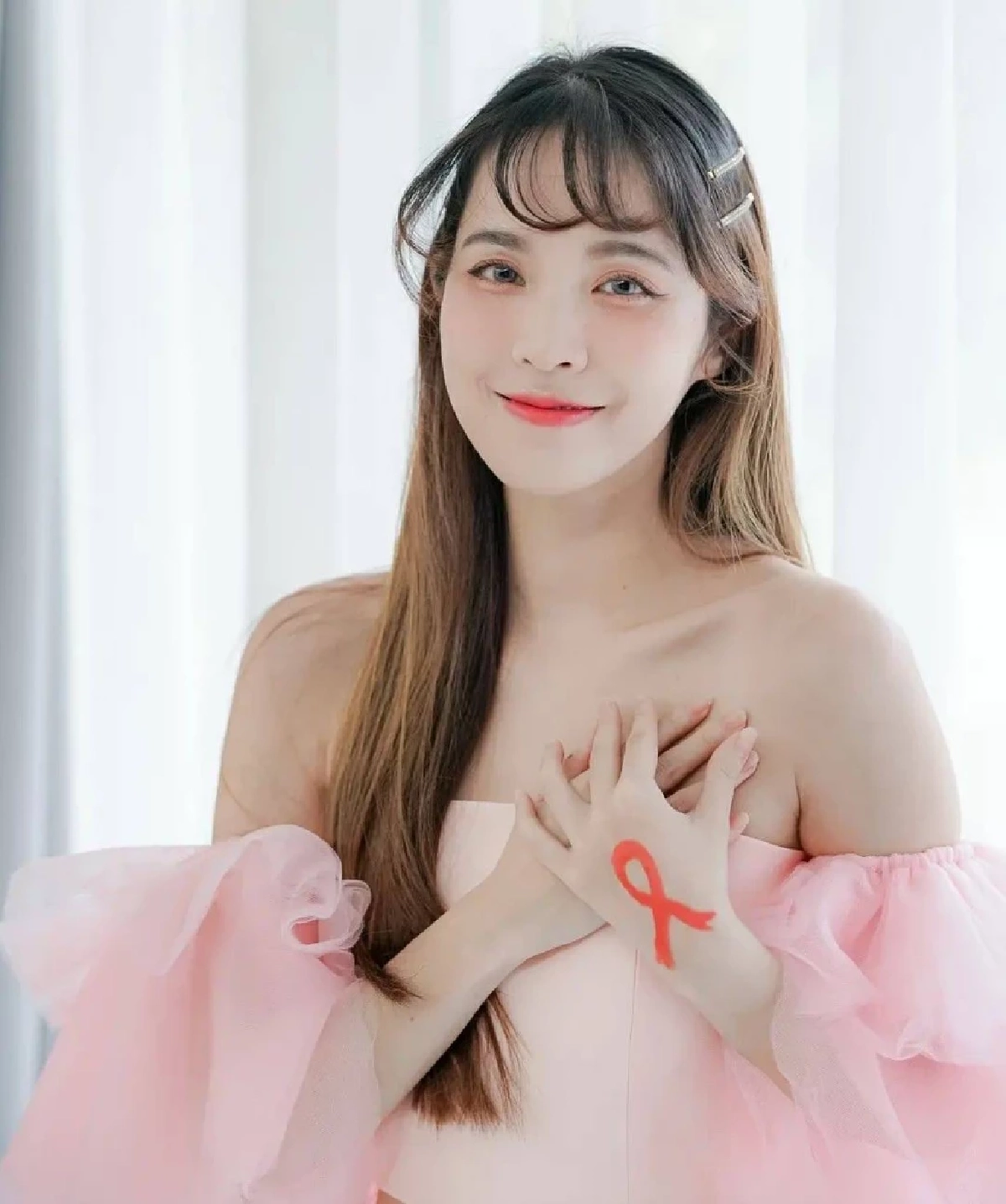 "บัว สโรชา"  ปลื้ม สามีเปย์หนักโอนเงินหลักล้าน "ค่าเป็นเมียที่ดี"