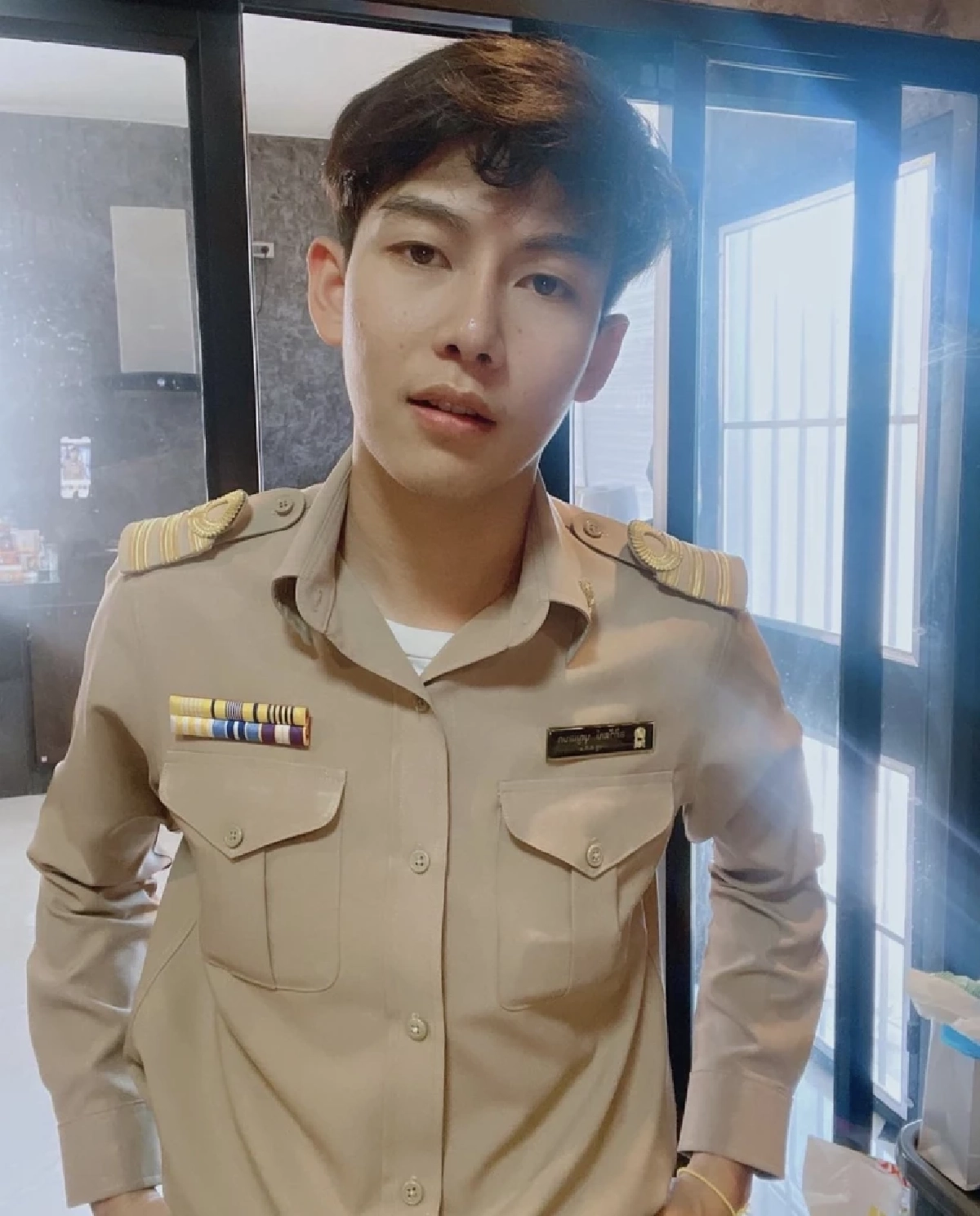 ห่วง “ครูเต้ย อภิวัฒน์” นอนติดเตียง แฟนคลับแห่ให้กำลังใจ
