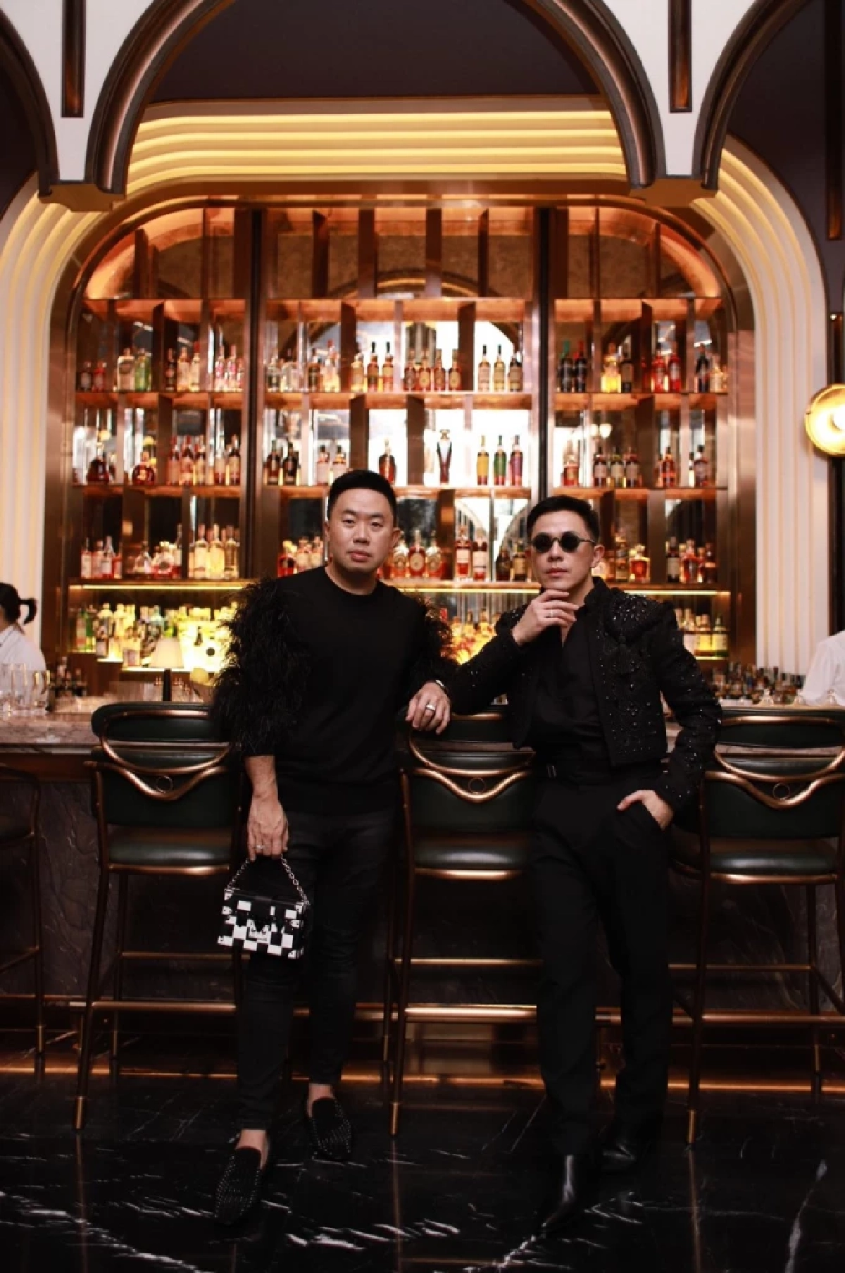 ละตินไนท์ "FIESTA DE MODA" แทนคำขอบคุณลูกค้าท็อปสเปนเดอร์