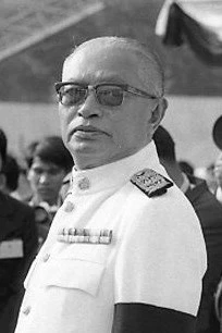 สัญญา ธรรมศักดิ์ 