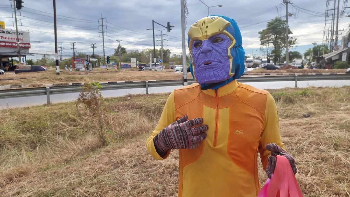 สุดใจ เมื่อประชาชน "เซอร์ไพรส์วันเกิด" ให้ตำรวจ เพื่อเป็นกำลังใจ  (คลิป) 