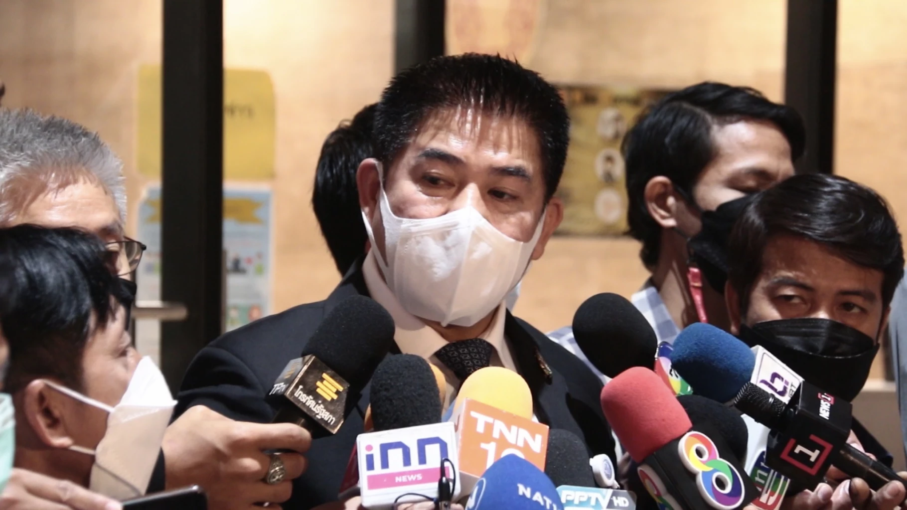 "เลือกตั้งซ่อมชุมพร" พลังประชารัฐ ชักเข้า-ชักออก