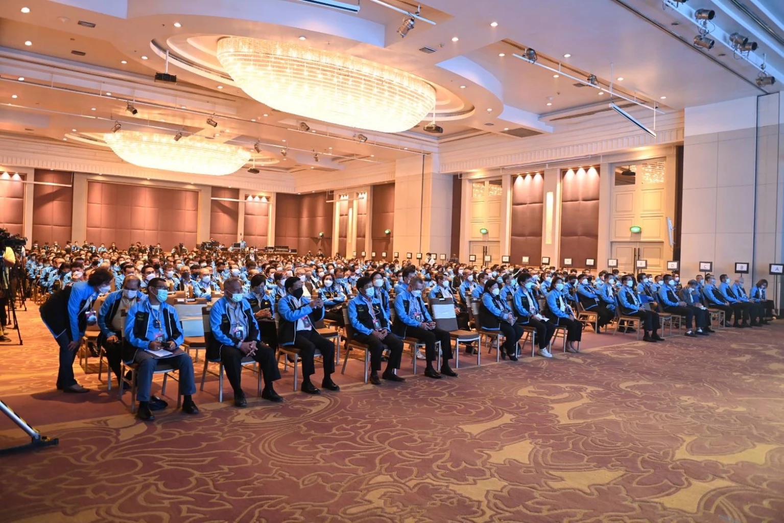 จุรินทร์ ลั่น 3 เงื่อนไข "ประกันรายได้ - แก้ไขรธน.- ซื่อสัตย์ สุจริต" เพื่อปชช.