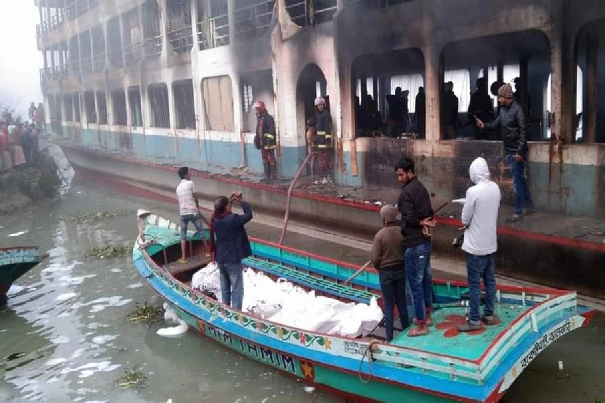 ไฟไหม้เรือข้ามฟาก, บาดเจ็บ, เสียชีวิต, บังกลาเทศ