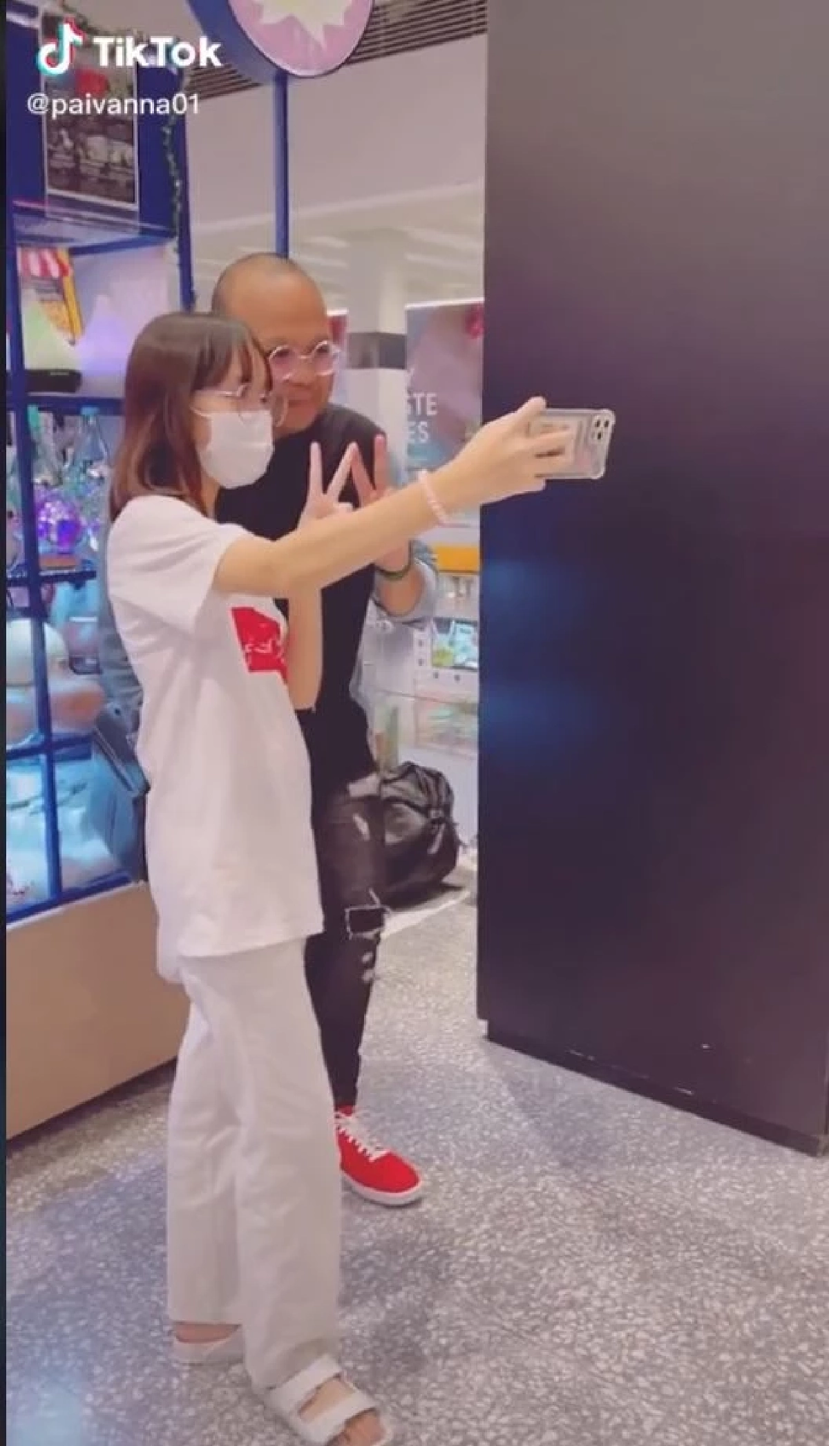 (คลิป) "ทิดไพรวัลย์" เดบิวต์ เป็นดาว Tiktok โพสต์เดียวทะลุ 1 ล้านผู้ชม จึ้งมาก