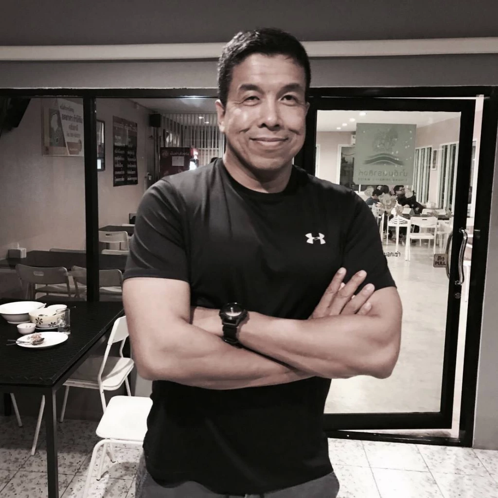 ดร.ชัชชาติ สิทธิพันธุ์  อดีตรมว.คมนาคม ผู้สมัครชิงเก้าอี้ผู้ว่าฯกทม. 