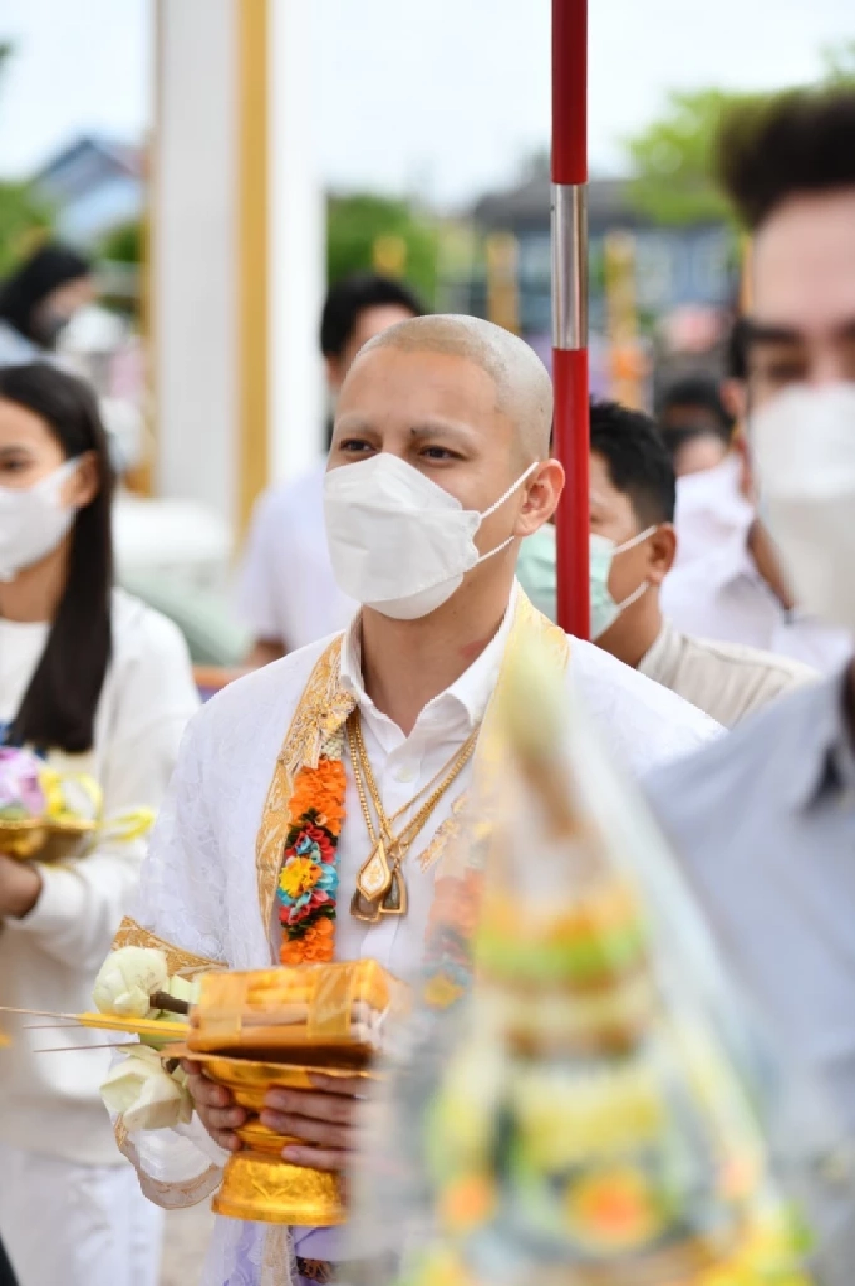 "ธันวา สุริยจักร" เข้าสู่ร่มกาสาวพัสตร์ ได้ฉายา "นาควโร"