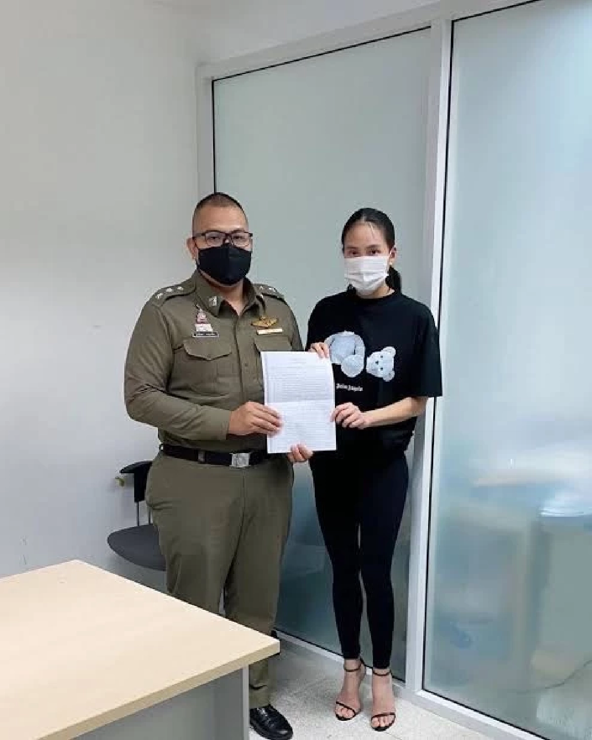 ครอบครัวออกโรงป้อง "เจนี่" "มิกกี้" และหลาน ลั่นไม่ให้อภัยแม้คนพิการ