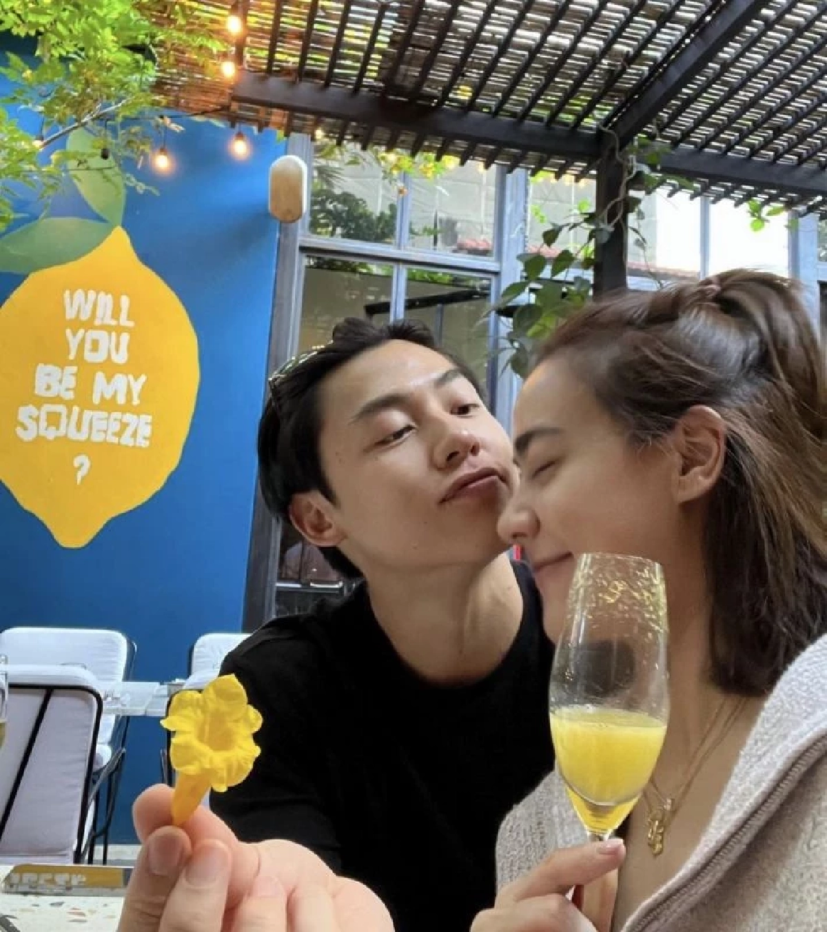 "หมาก" เตรียมเซอร์ไพรส์ขอ "คิมเบอร์ลี่" แต่งงาน บอกต้องคนนี้คนเดียว