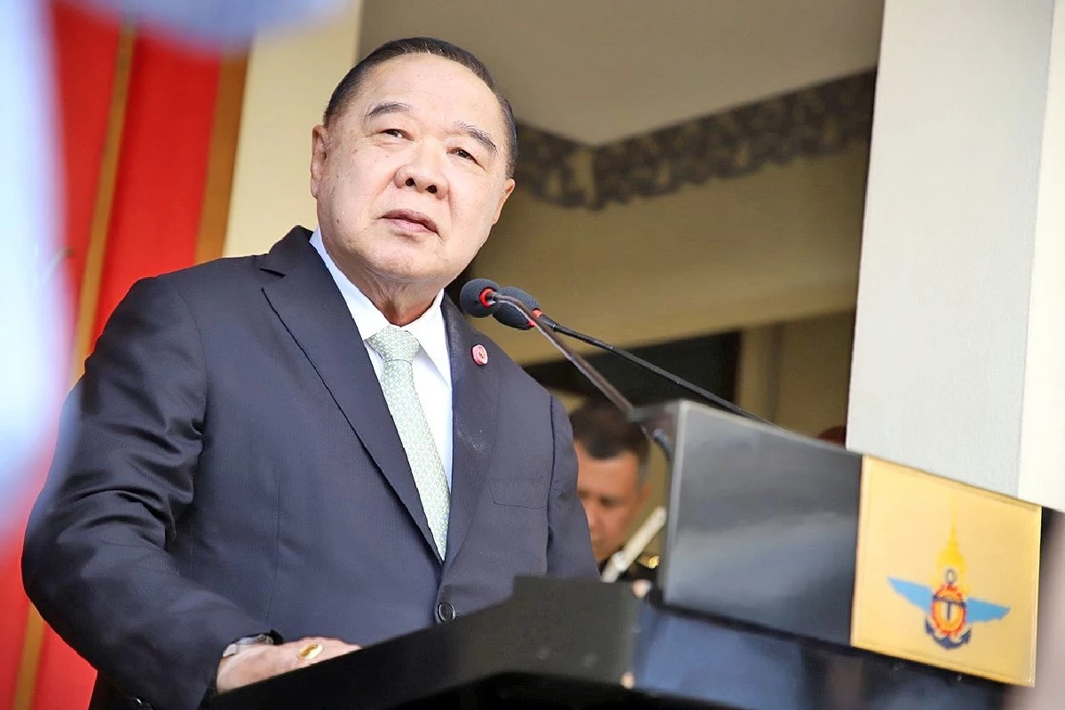 ตามไปดูบทบาท 2 ป. ลุงตู่-ลุงป้อม ที่กุนซือบอกว่าการเมืองไม่ยุ่ง มุ่งแต่งาน