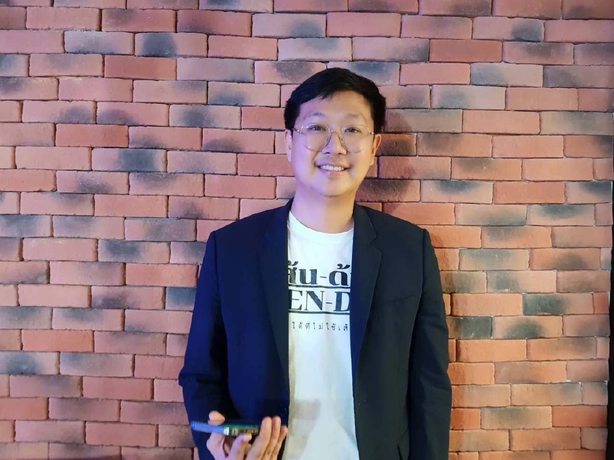 คริส "เส้นด้าย" เผย คนขอเตียงโควิดทะลัก 400 คน แนะต้องเพิ่ม "Home Isolation"