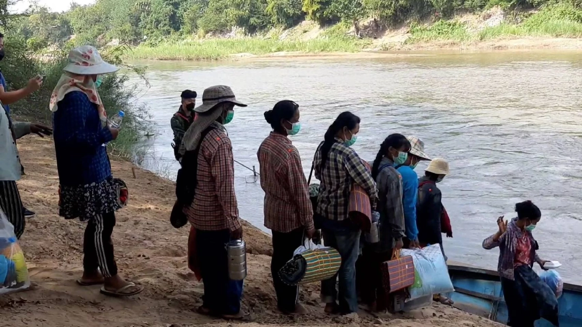 "ชาวเมียนมา" ที่มาขอพักพิงฝั่งไทย ด้าน อ.แม่สอด ขอกลับบ้านโดยสมัครใจเพิ่ม
