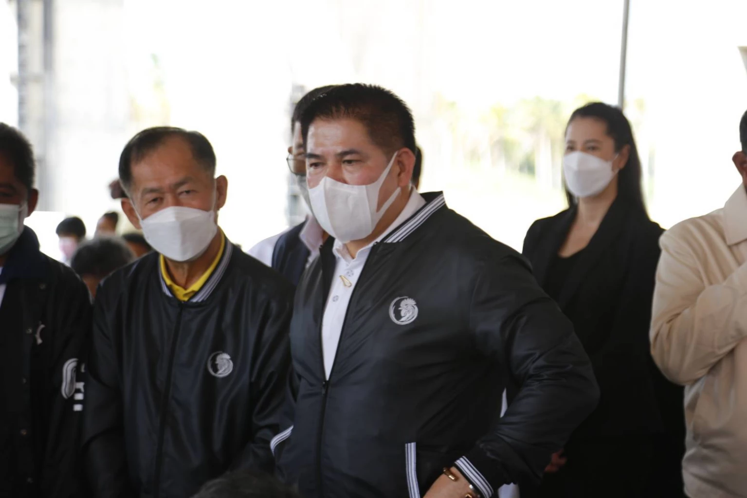 “บิ๊กป้อม” นำทัพ พปชร. ธรรมนัส-นฤมล ลงพื้นที่พบปะชาวชุมพร