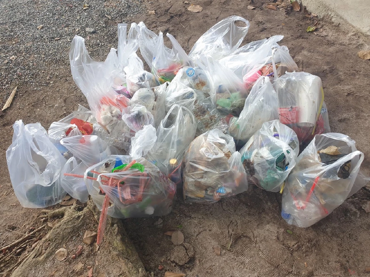 เปิดกล่องสุ่ม "วันเด็ก" หน้าศาลาทรงไทย "ไอ้ไข่" วัดเขาพระทอง นครศรีธรรมราช