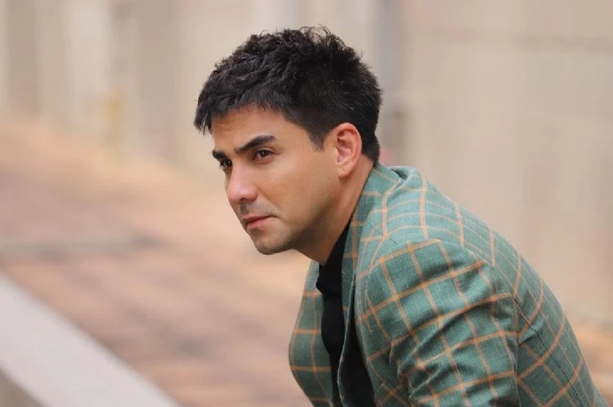 "แอนดรูว์ โคนินทร์" นักแสดงดัง แสนอาลัยสูญเสีย "ญาติผู้ใหญ่" ที่รัก