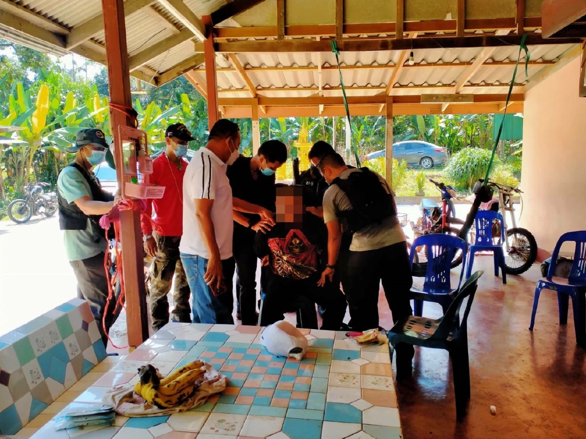 จับแล้ว มือปืน ยิงรถหาเสียง "ผู้กำกับหนุ่ย" พรรคกล้า พบยังใส่กำไลอีเอ็ม.