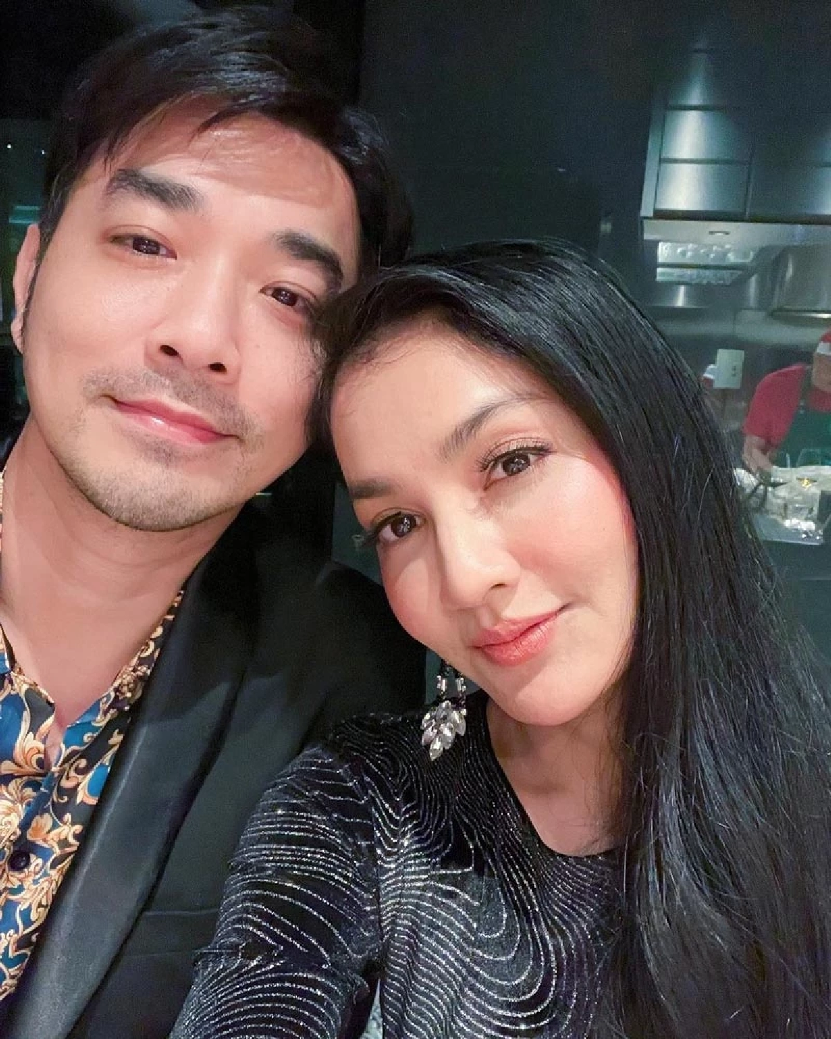 เปย์เมียไม่หยุด "เจมส์ เรืองศักดิ์" จัดหนัก ให้อั่งเปา "ครูก้อย" เกือบล้าน