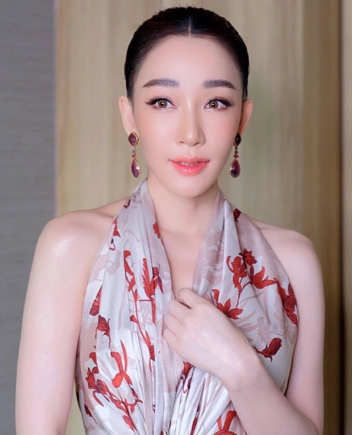 "ตู่ ปิยวดี" เผยภาพขาขวาลีบ หลังผ่าตัดหัวเข่า