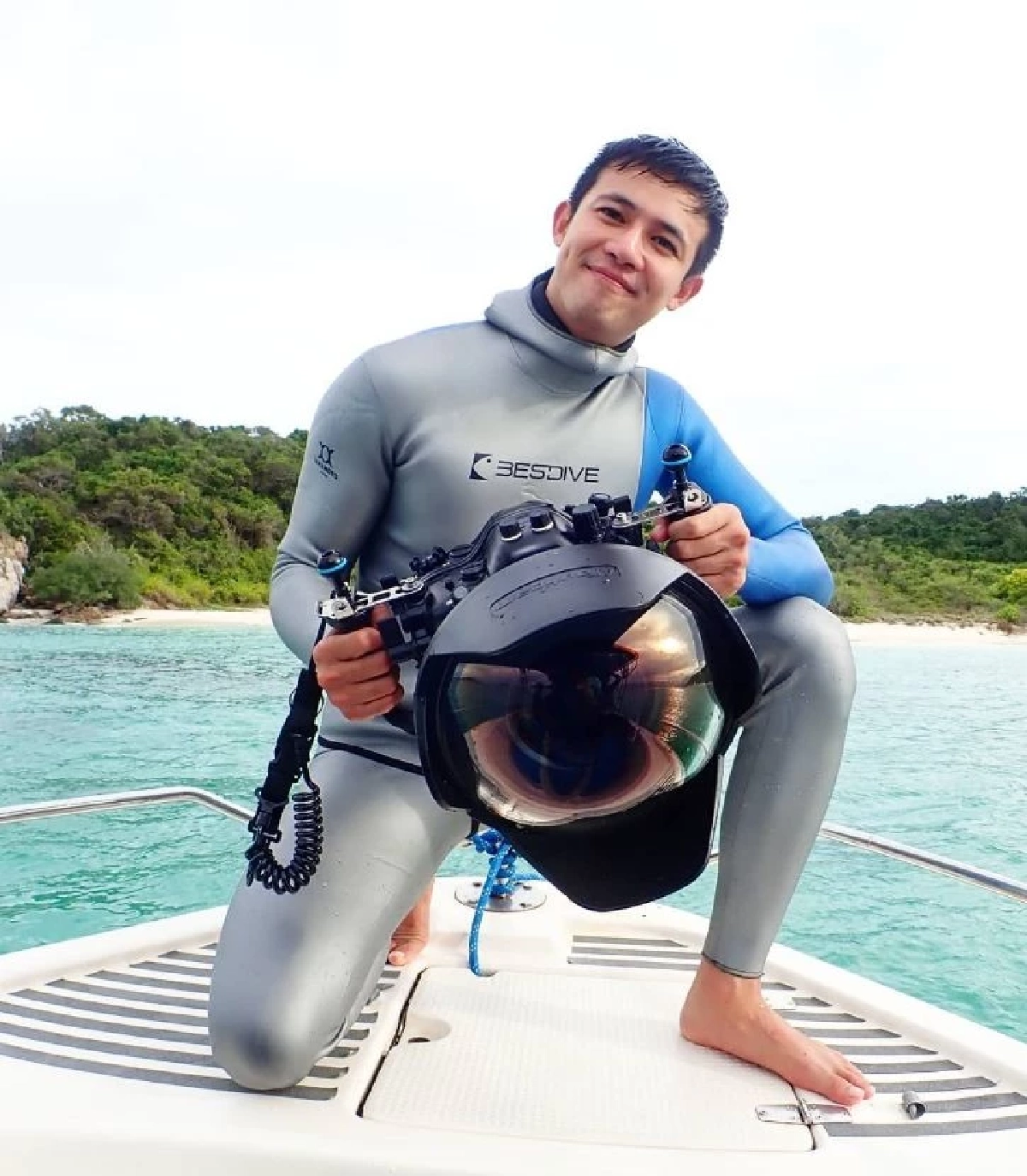 งานเข้า "แชมป์ ชนาธิป" ถูกชาวเน็ตเชียร์ให้เอา "ตีนกบ"ออกจากภาพ เพราะขัดใจ