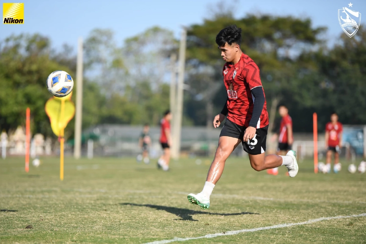 โค้ชหลิม  "ฟันธงไทยลีก" ลีโอเชียงราย ยูไนเต็ด ลงเอยแบ่งแต้ม" ฉลามชล" 