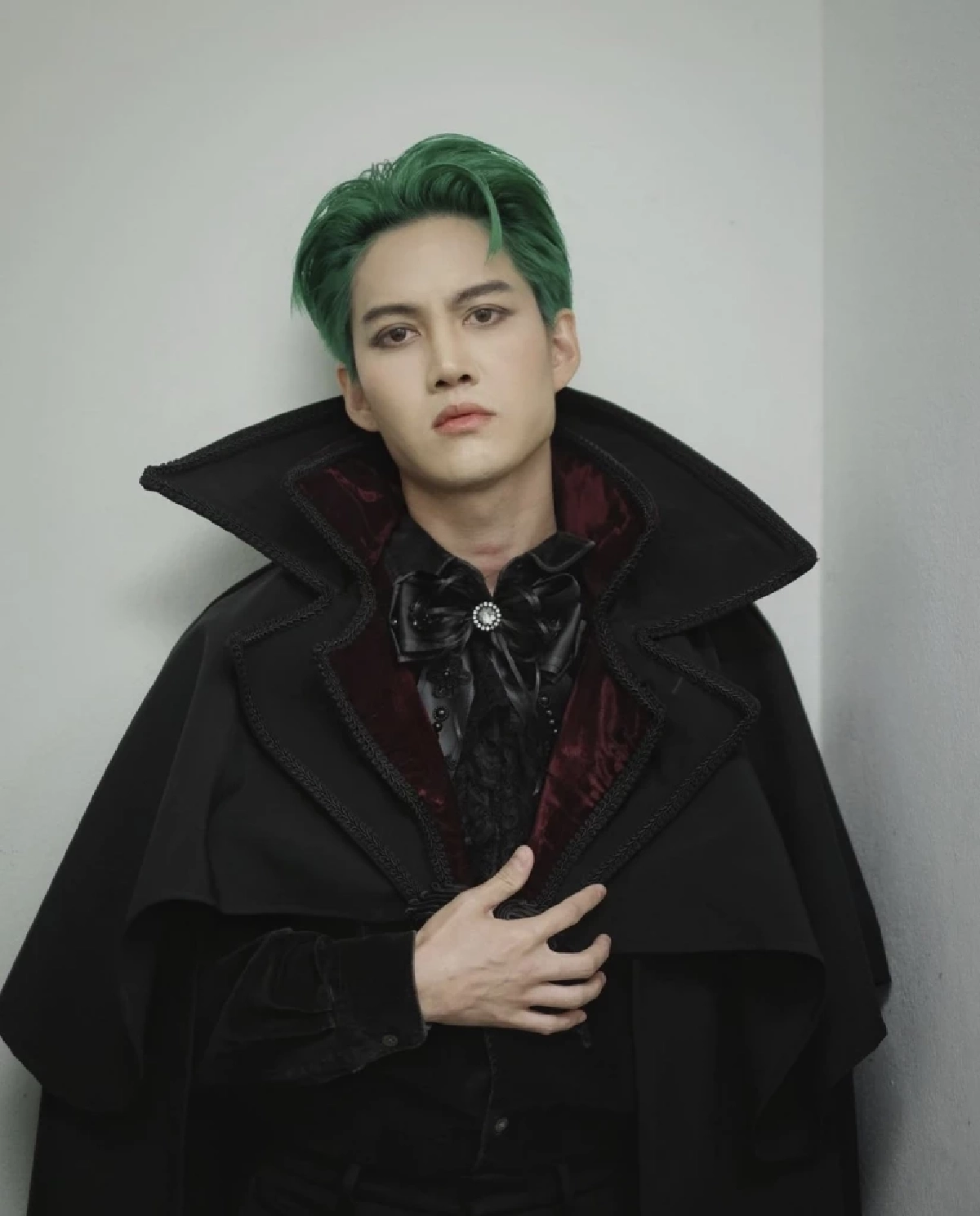 ยังสู้ "กอล์ฟ พิชญะ" ถึงกับเอ่ยปากบ่นท้อ หลังโควิด19 เล่นงานเบรกกอง MV เพลง