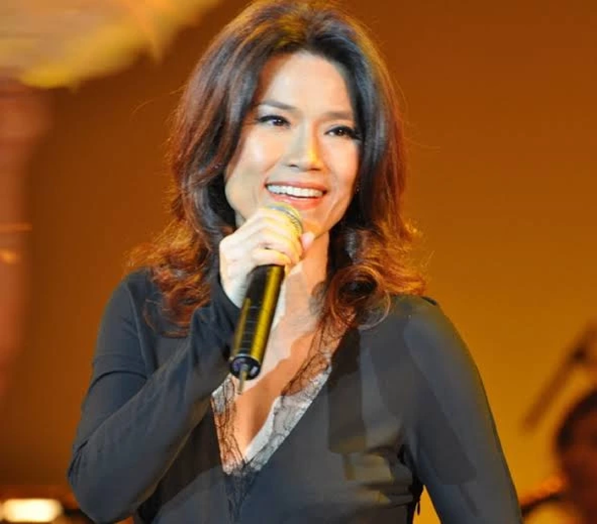 ย้อน "เพลงเก่า" ทำ ตู่ "นันทิดา แก้วบัวสาย" ถึงต้องเสียน้ำตาในห้องอัดเสียง