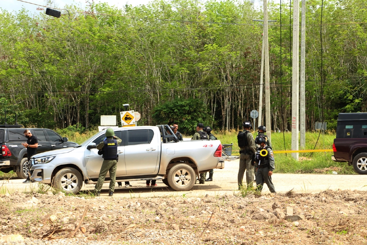 ยะลาป่วนไม่เลิก "คนร้ายลอบวางระเบิด"  ใกล้ถนนพาดรถไฟ ตร.สภ. ตาเซะ เจ็บ 2